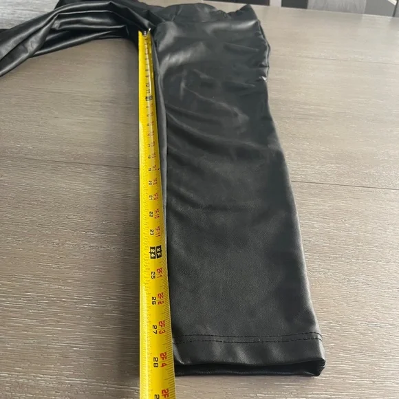 Black Leather Leggings - Picture 10 of 10